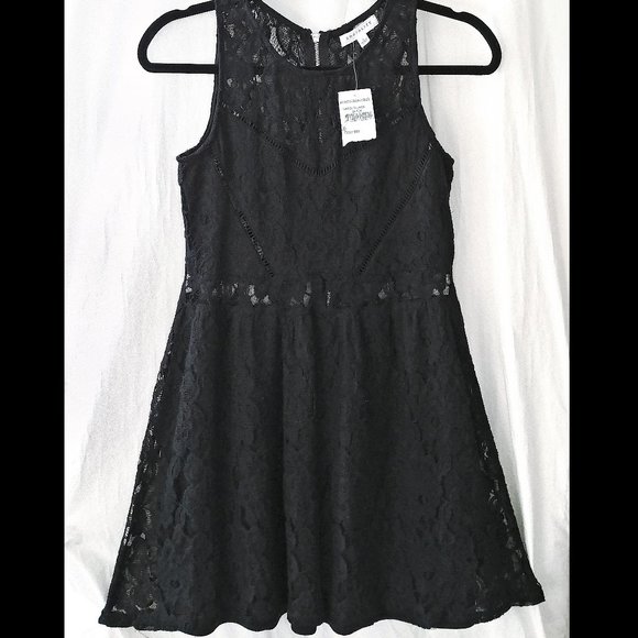 Socialite Dresses & Skirts - Beautiful NWT SOCIALITE Size L Goth Sleeveless Black Lace Lined Flare Mini Dress